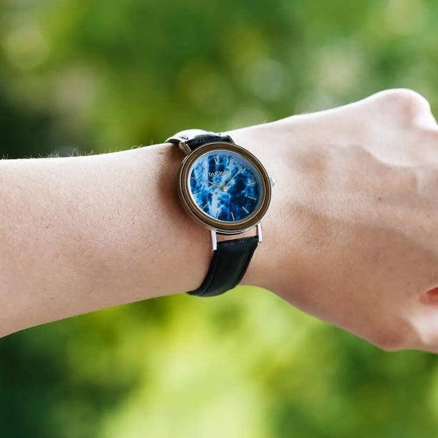 Earth | womens - 100% Natural Black Sandalwood