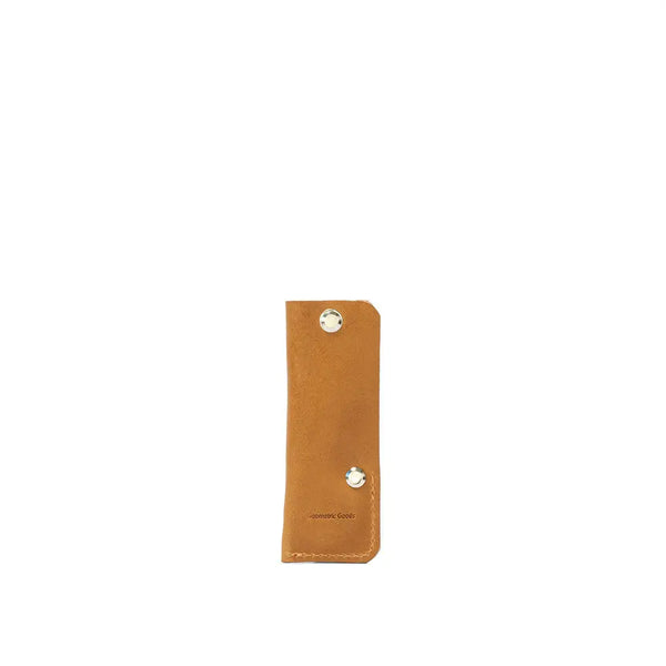 Leather airtag key holder - the minimalist