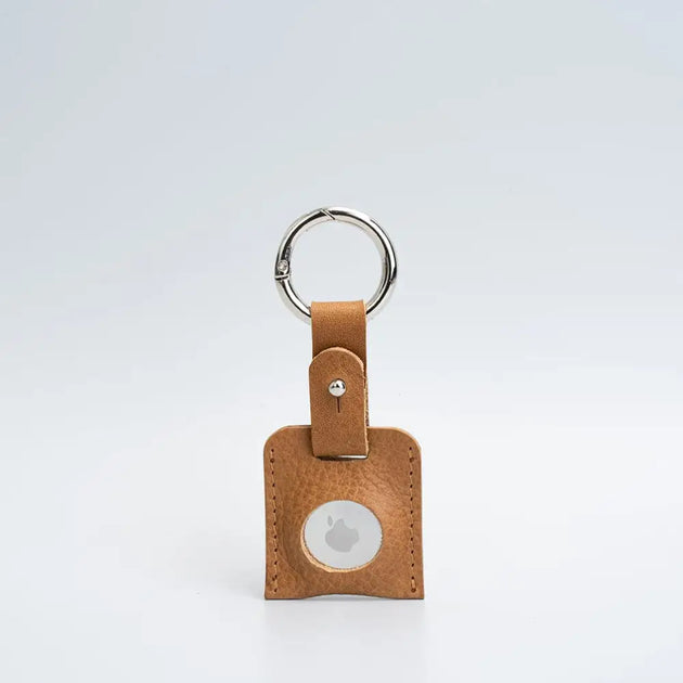 Leather airtag keychain - Camel