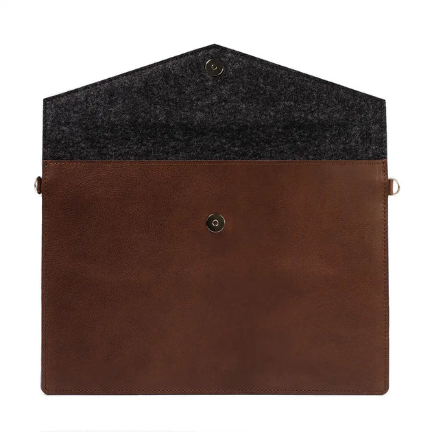 Leather bag with adjustable strap for macbook