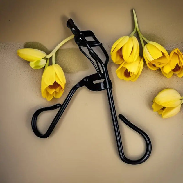 Pro eyelash curler | cruelty free organic paraben free vegan
